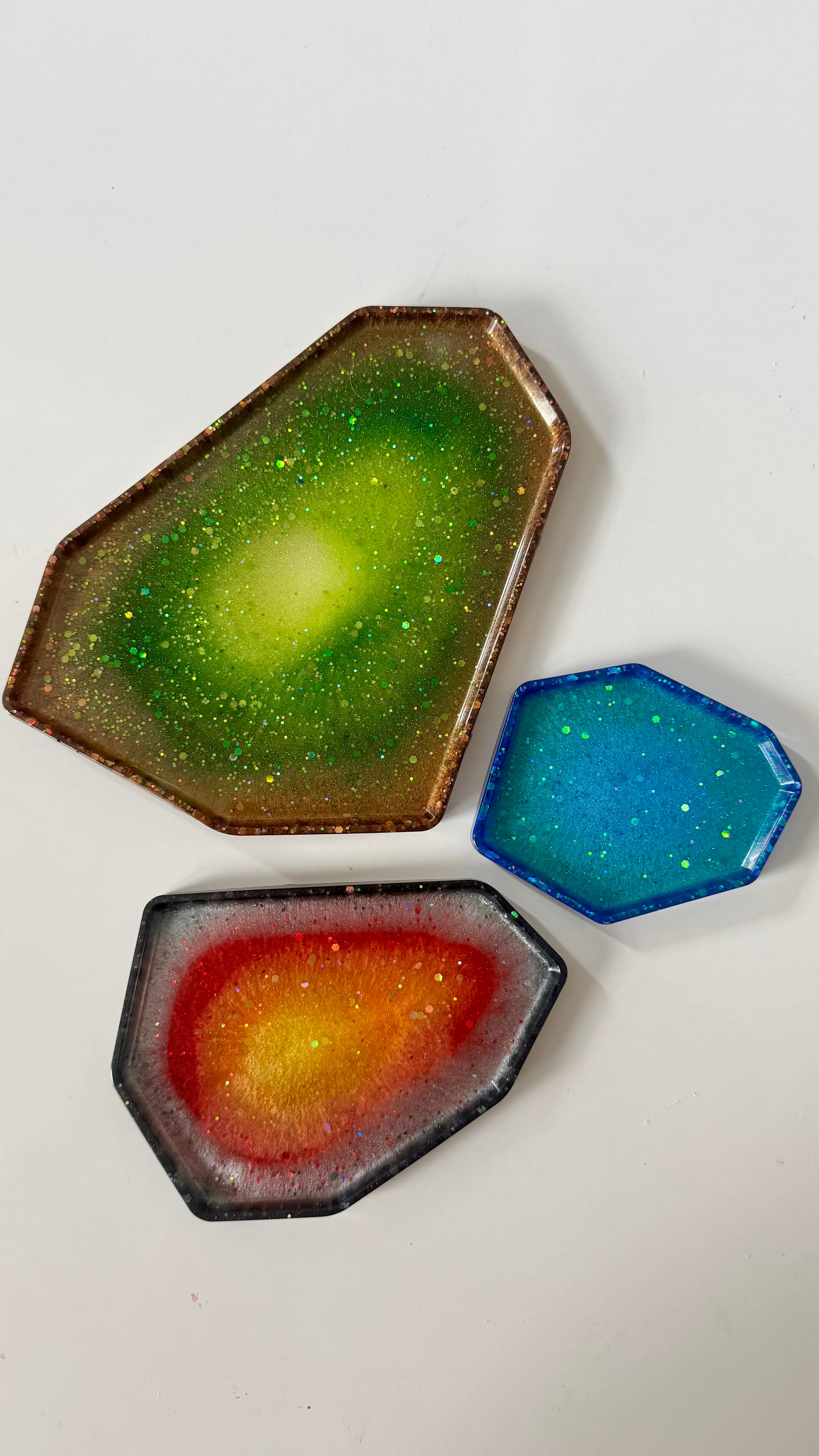 Geometric Trays